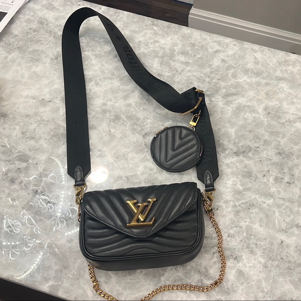 Louis Vuitton Calfskin New Wave Multi Pochette Black Bag